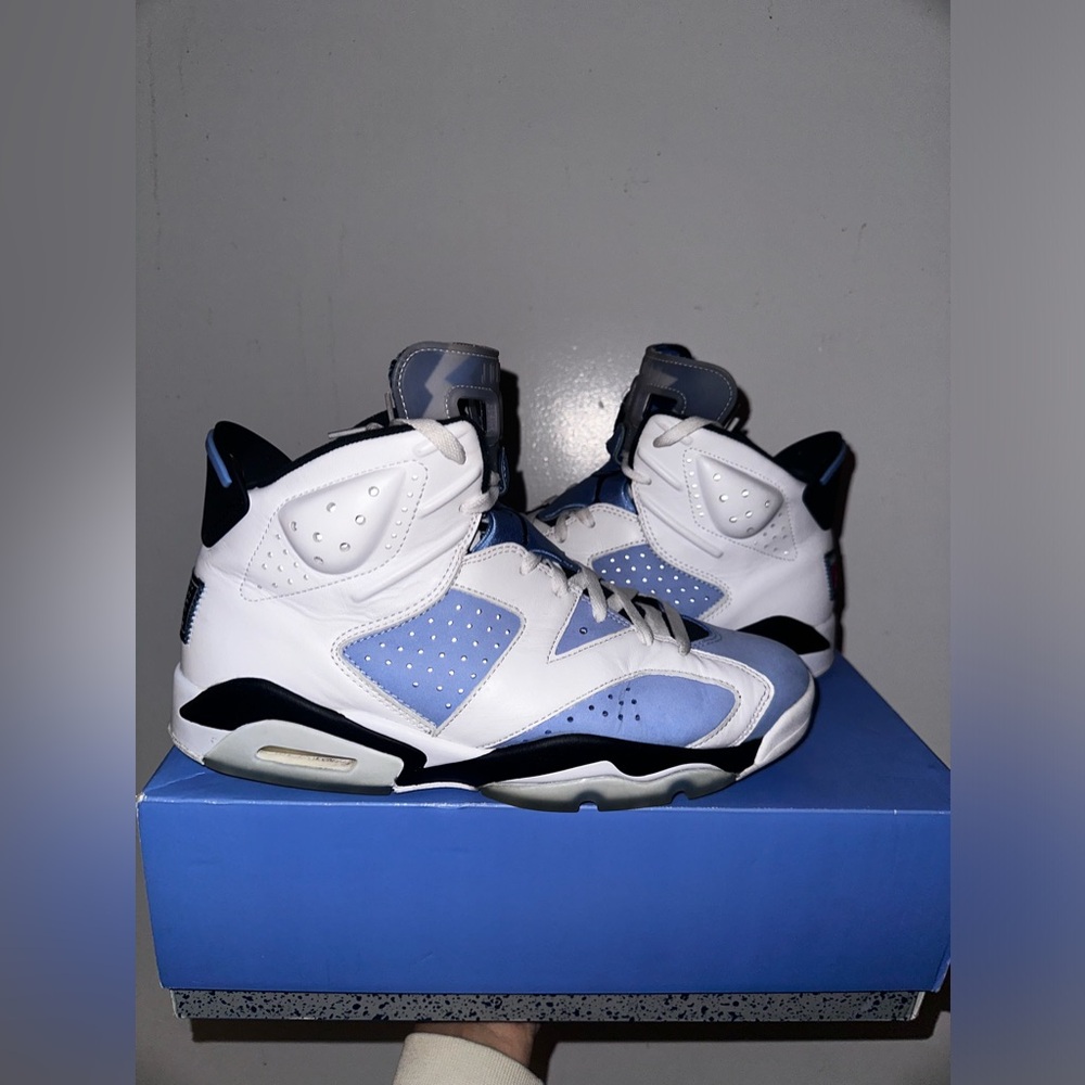 Air Jordan 6 UNC University Blue Size 11❄️
